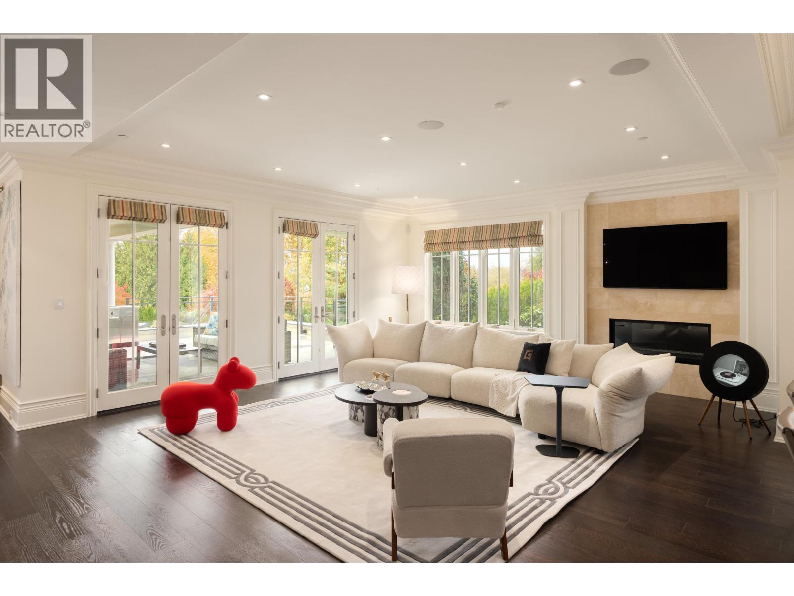 5795 Newton Wynd, Vancouver — photo 11