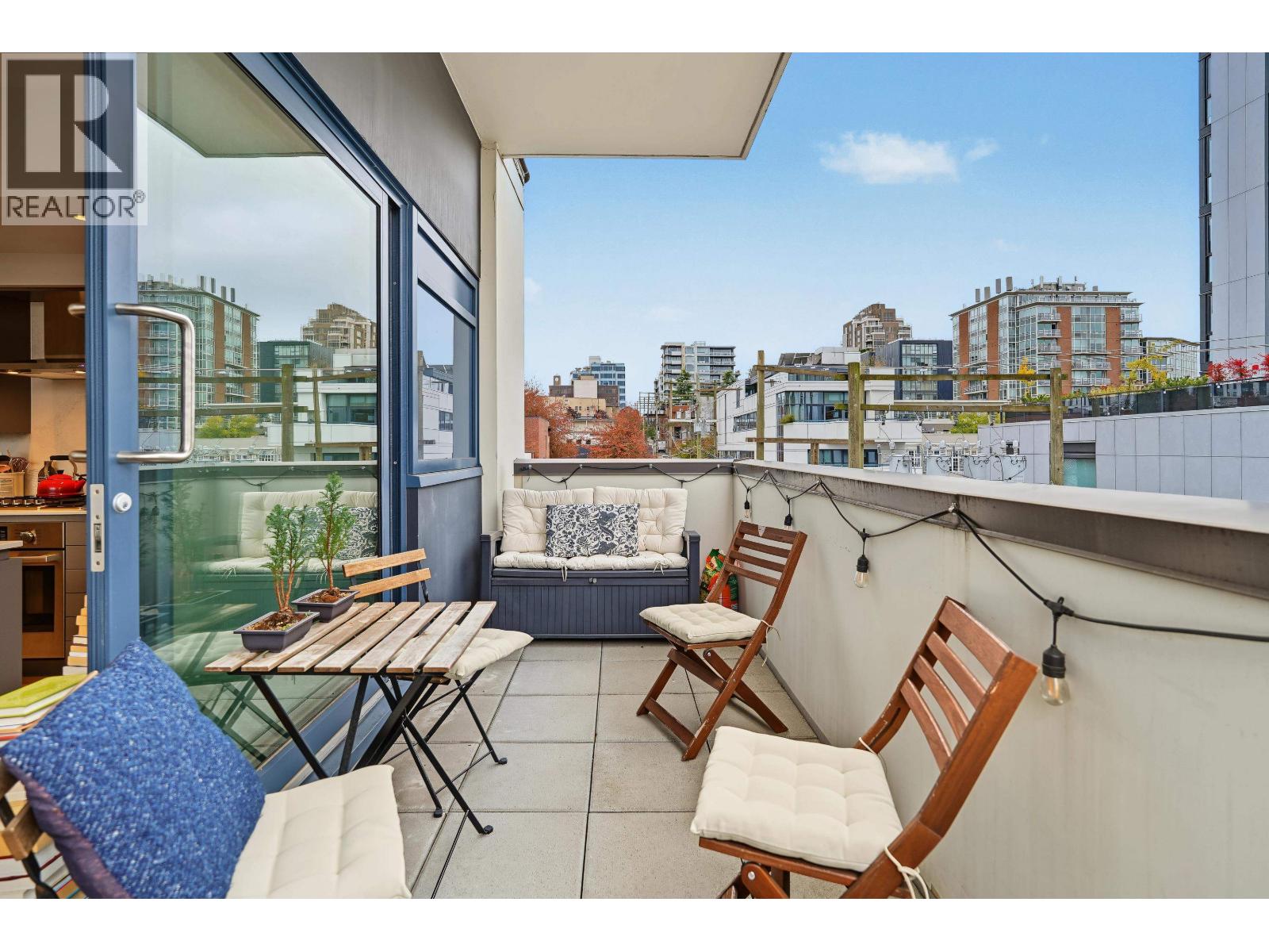 401 1510 W 6th Avenue, Vancouver — photo 19