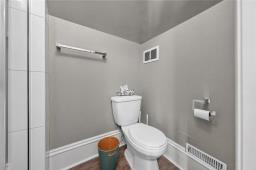 74 Balmoral Street, Winnipeg, MB R3C1X4 Photo 44