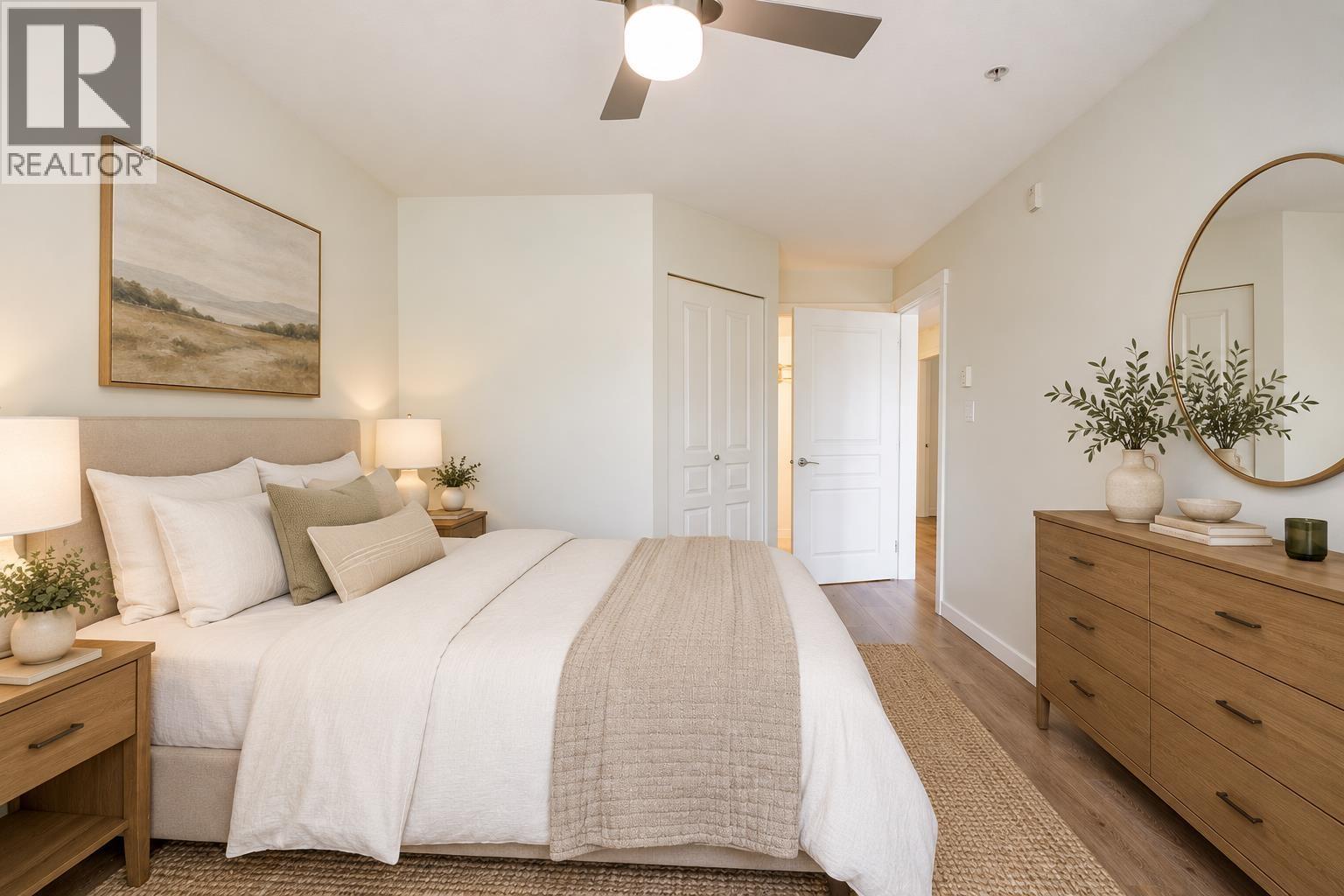205 9500 Odlin Road, Richmond — photo 8