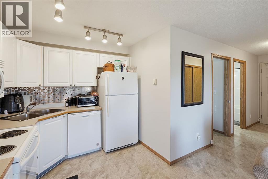 201, 60 Jacobs Close, photo 16 of 22