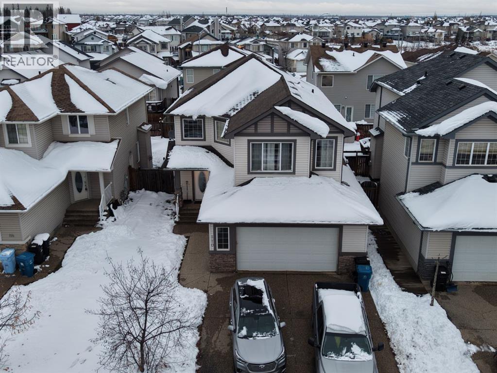 110 Pebble Lane, photo 15 of 18