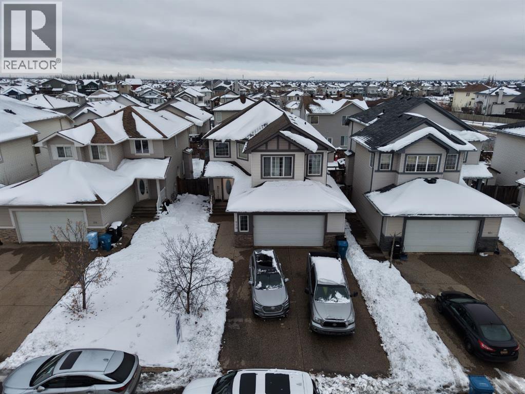 110 Pebble Lane, photo 14 of 18