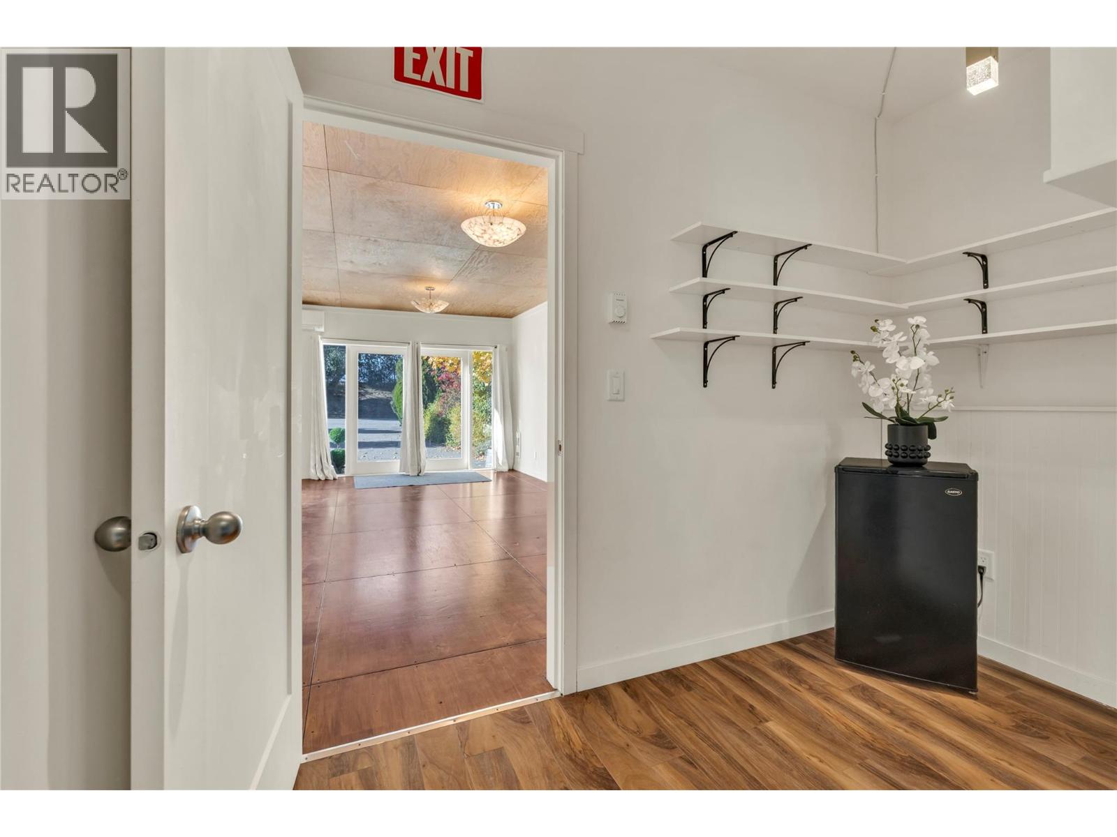 410 Upper Bench Road N, Penticton