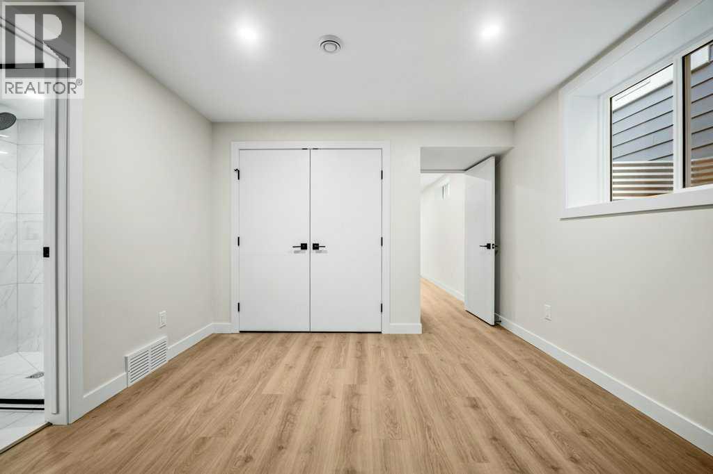 7 Canna Bay SW, Calgary — photo 29