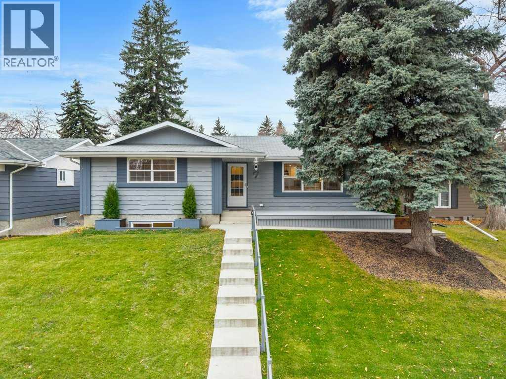 Photo of 7 Canna Bay SW, Calgary