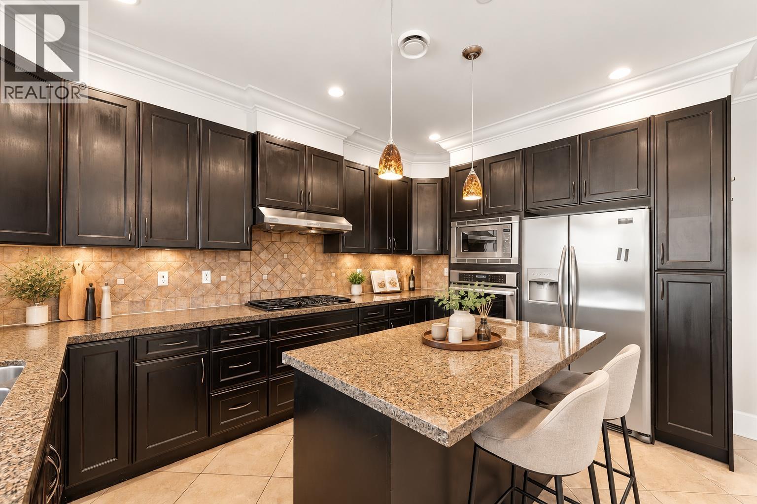4205 Atlin Street, Vancouver — photo 10