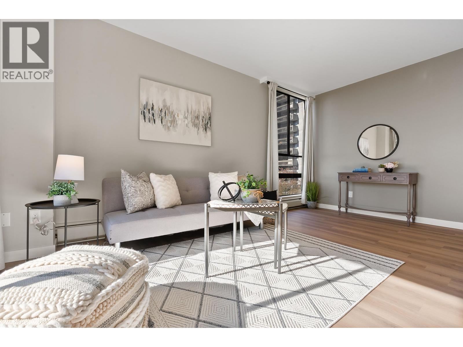 706 6759 Willingdon Avenue, Burnaby — photo 2