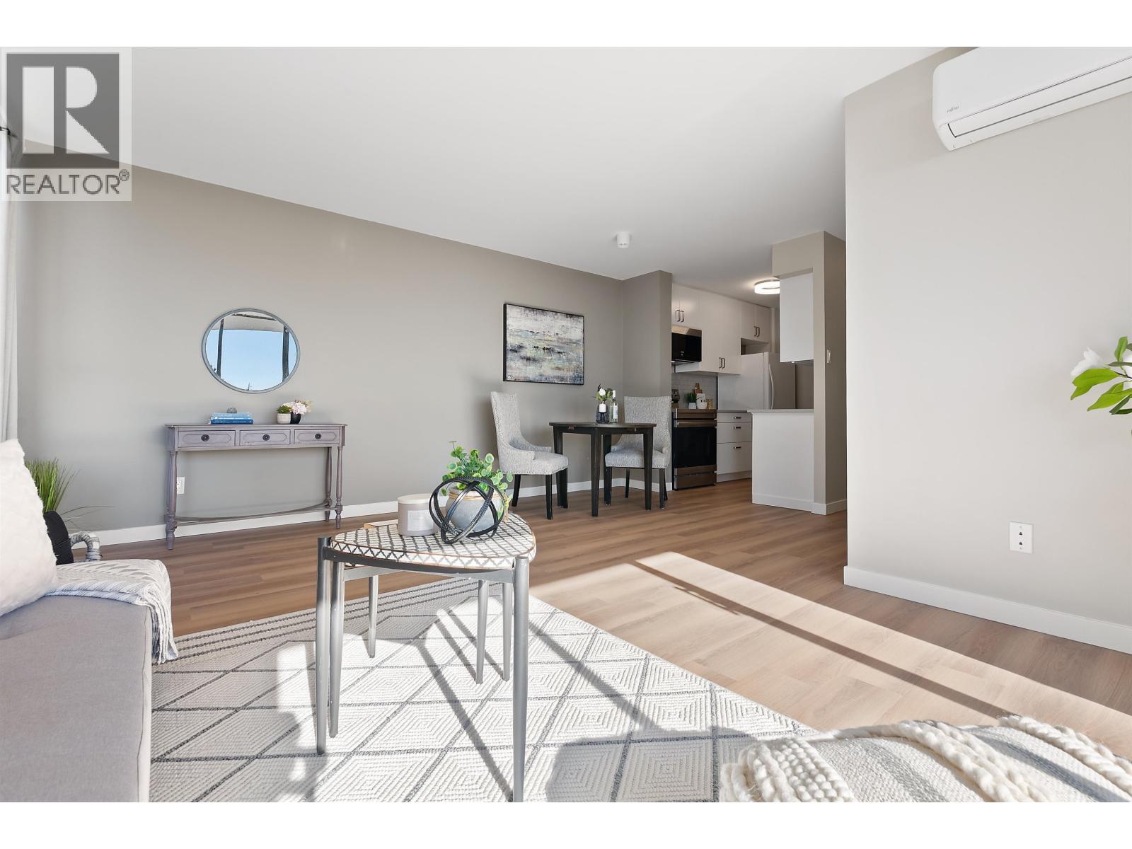 706 6759 Willingdon Avenue, Burnaby — photo 4