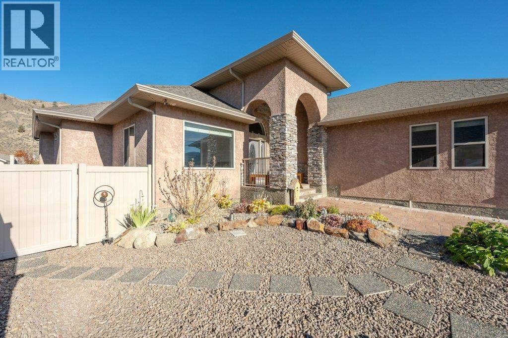 1124 Fairview Road, Oliver
