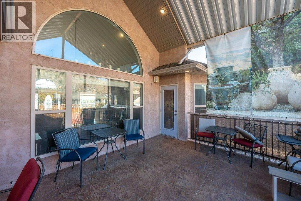 1124 Fairview Road, Oliver