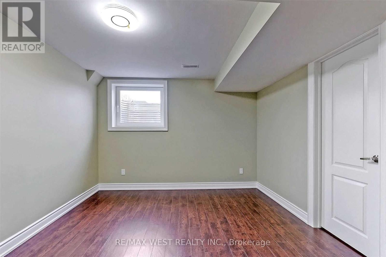 Bsmt- 30 Williamson Drive West, Ajax, ON photo 7