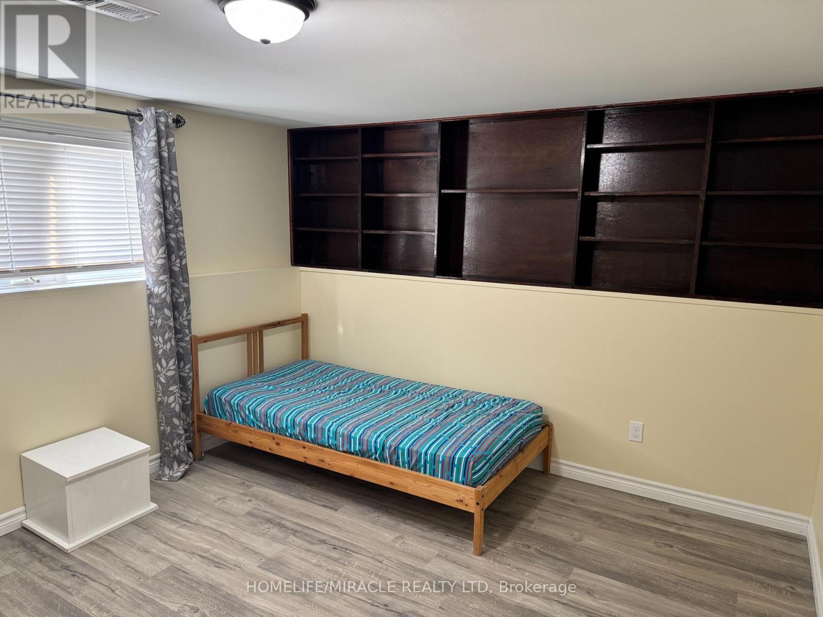 40 St. Charles Street, Belleville, ON photo 26