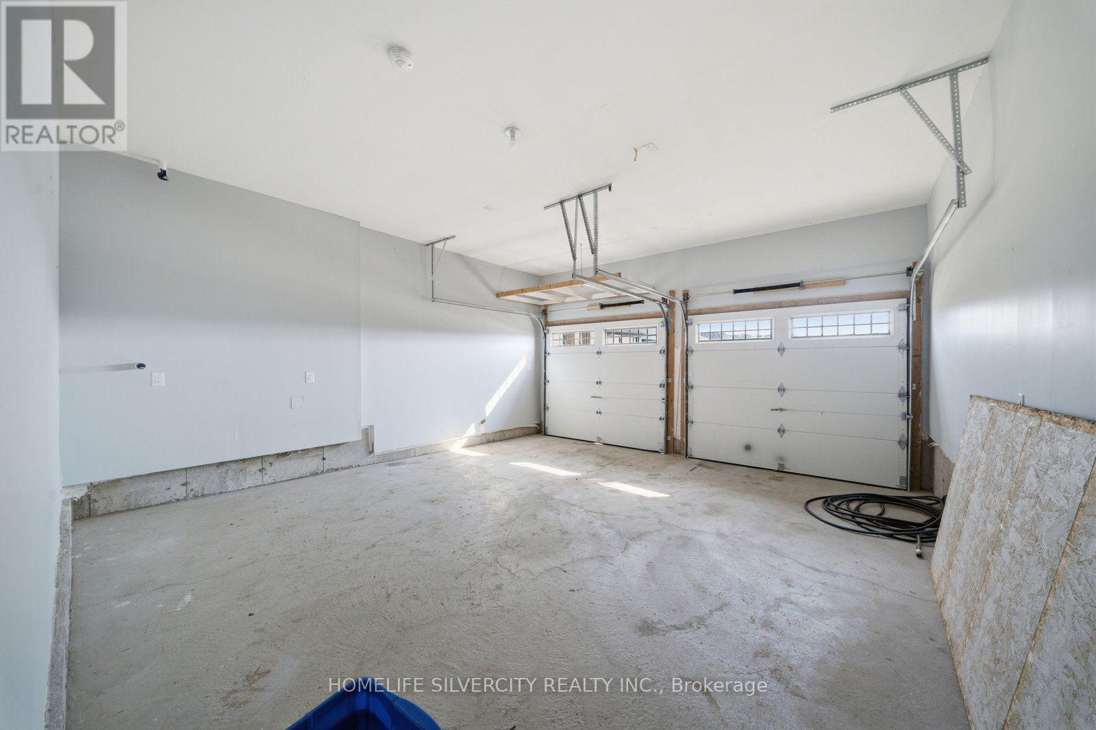104 Strickland Avenue, Brantford, ON photo 38