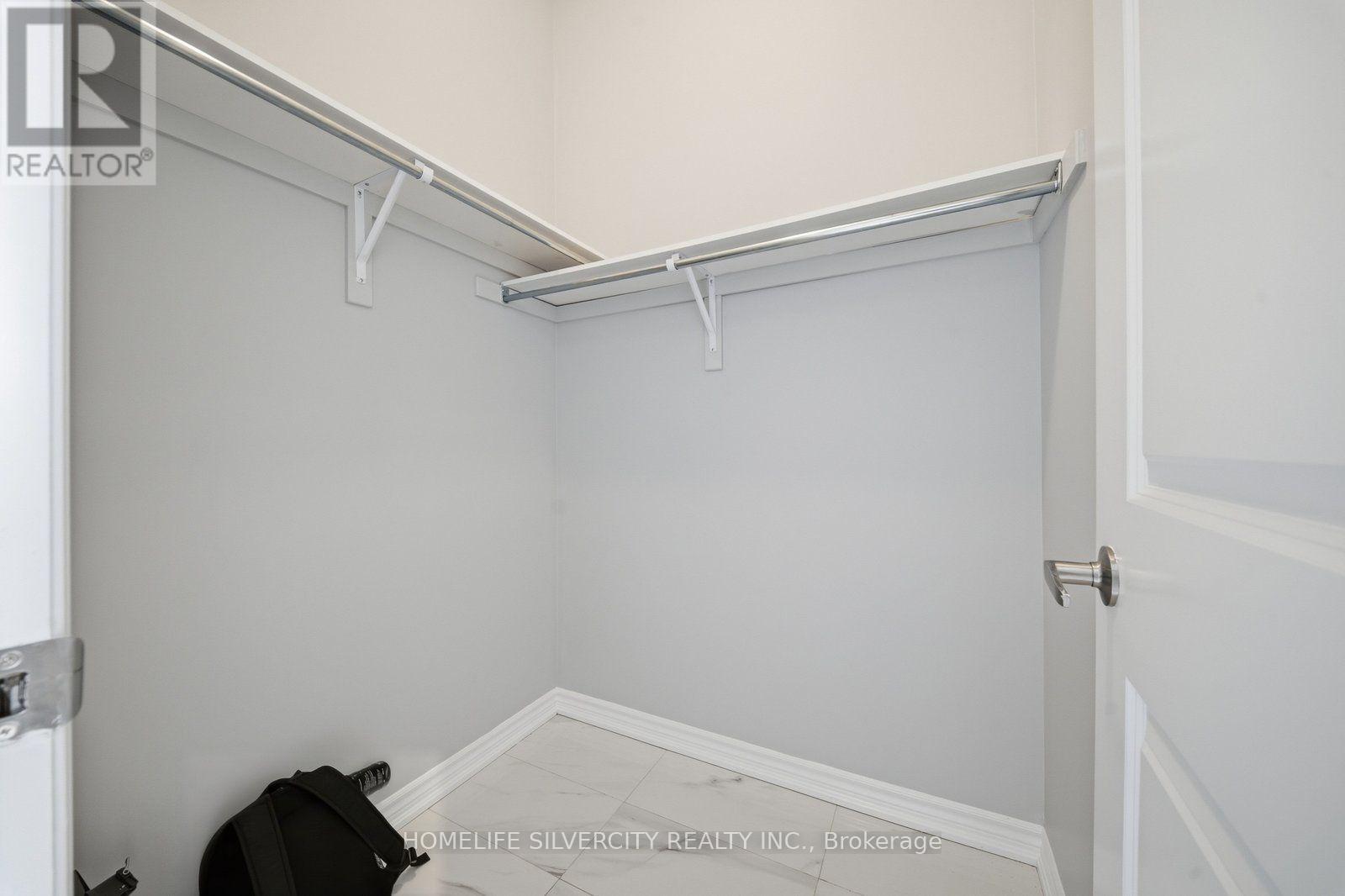 104 STRICKLAND AVENUE, Brantford — photo 8
