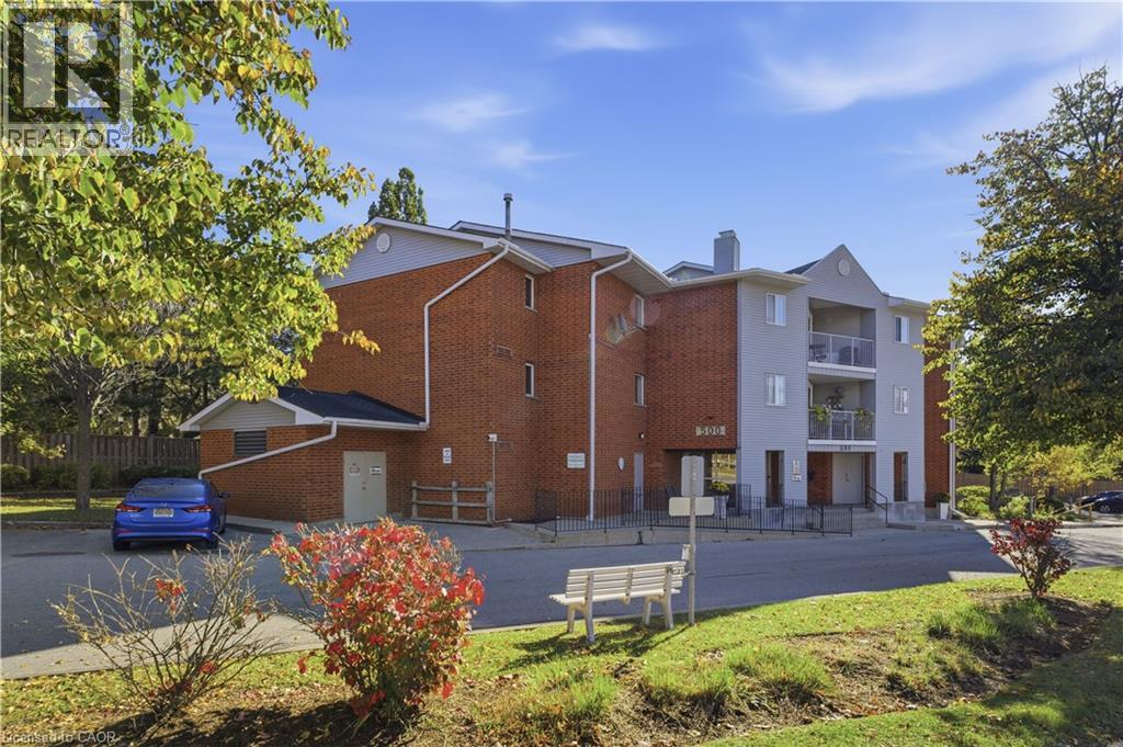 500 Westmount Road W Unit 408, photo 1 of 9