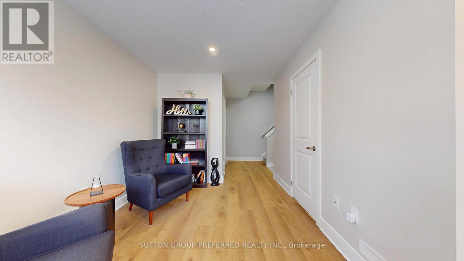 136 - 1960 DALMAGARRY ROAD, London North (North E) — photo 6