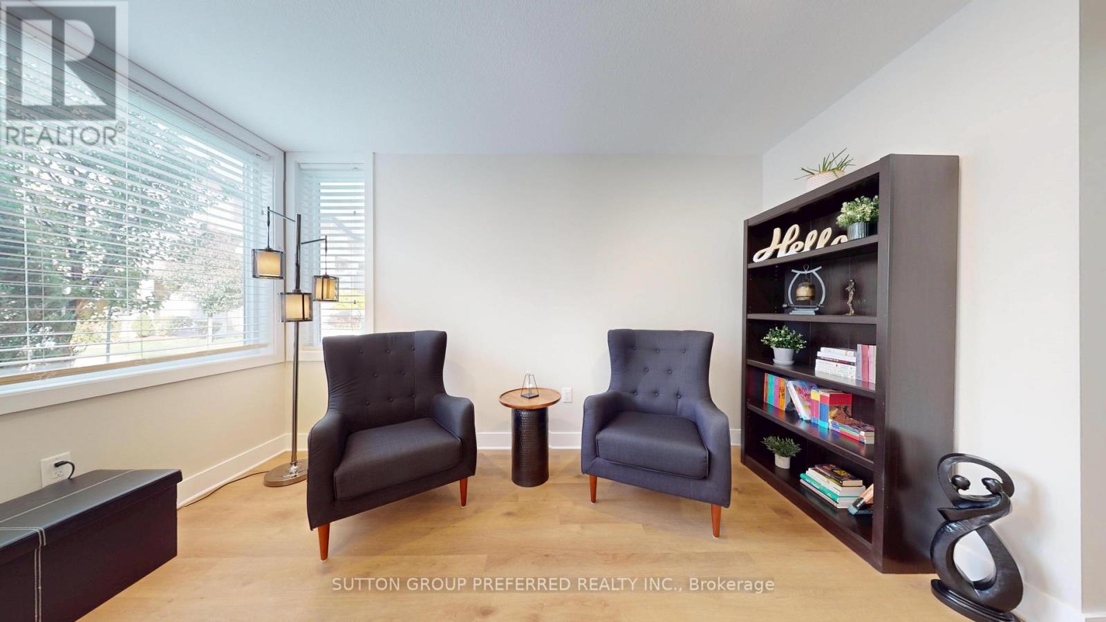 136 - 1960 DALMAGARRY ROAD, London North (North E) — photo 7