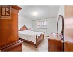 129 Cavell Avenue, Toronto, ON M8V1P5 Photo 23