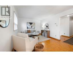 Kitchen - 129 Cavell Avenue, Toronto, ON M8V1P5 Photo 6