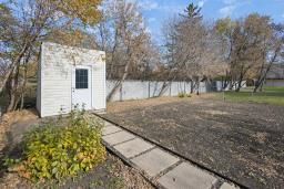 890 Charleswood Road, Winnipeg, MB R3R1K6 Photo 34