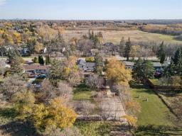 890 Charleswood Road, Winnipeg, MB R3R1K6 Photo 41