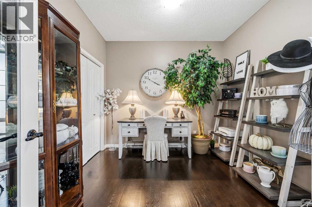 10948 Valley Ridge Drive NW, Calgary — photo 9
