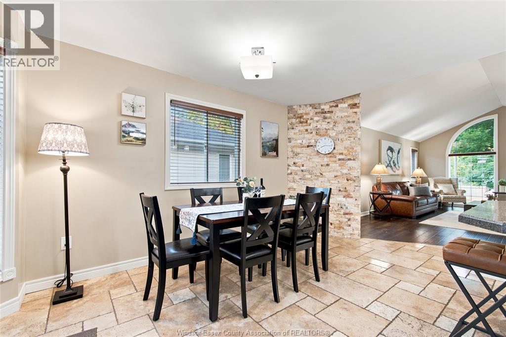 5929 ROSEWOOD CRESCENT, LaSalle — photo 10