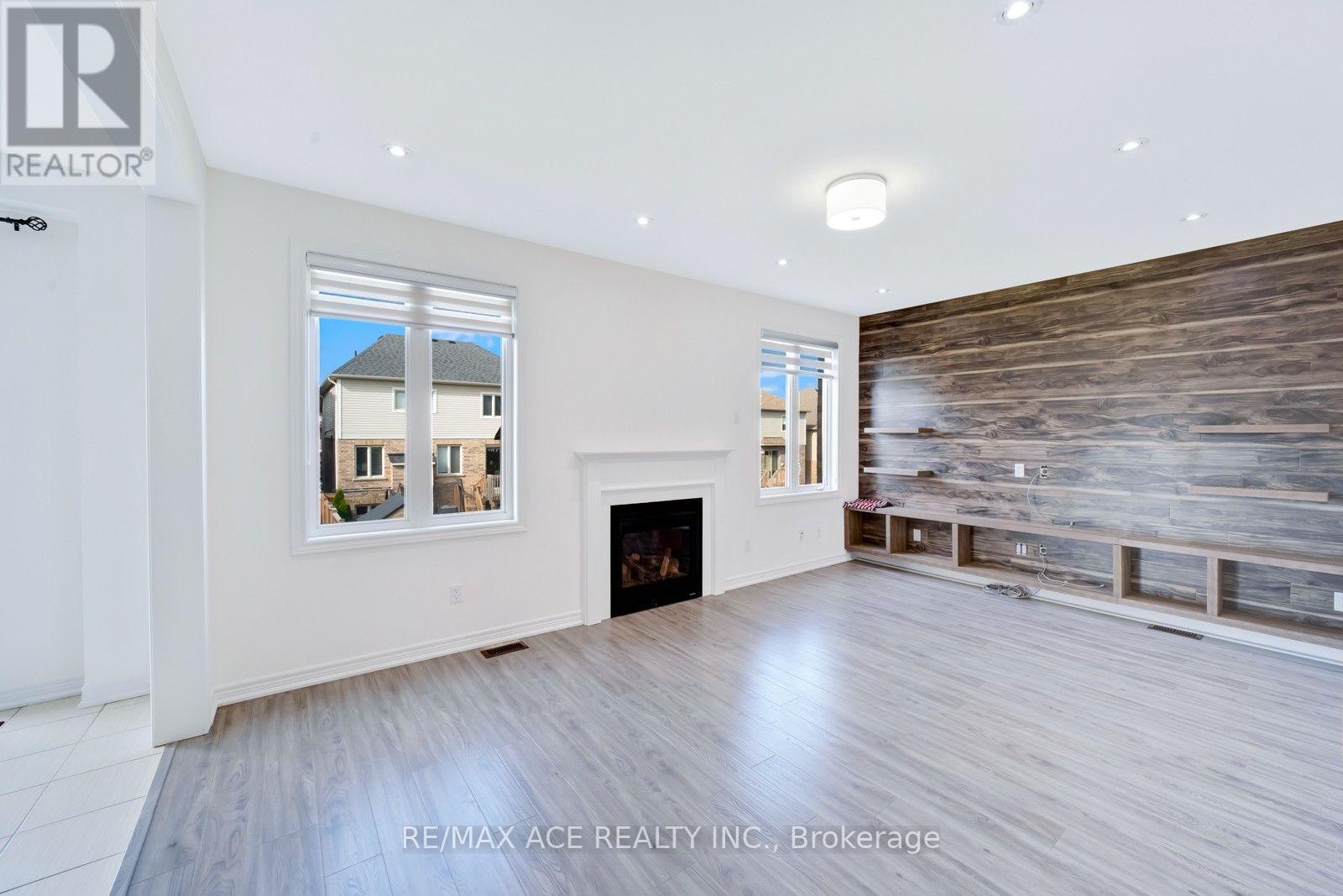 15 Bell Avenue, New Tecumseth photo 12