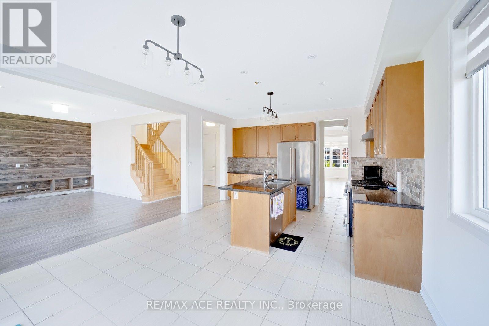 15 Bell Avenue, New Tecumseth photo 10