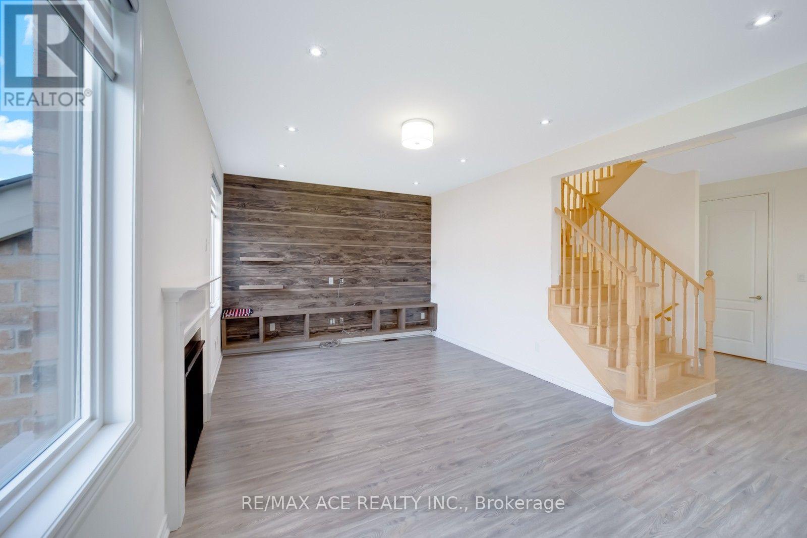 15 Bell Avenue, New Tecumseth photo 13