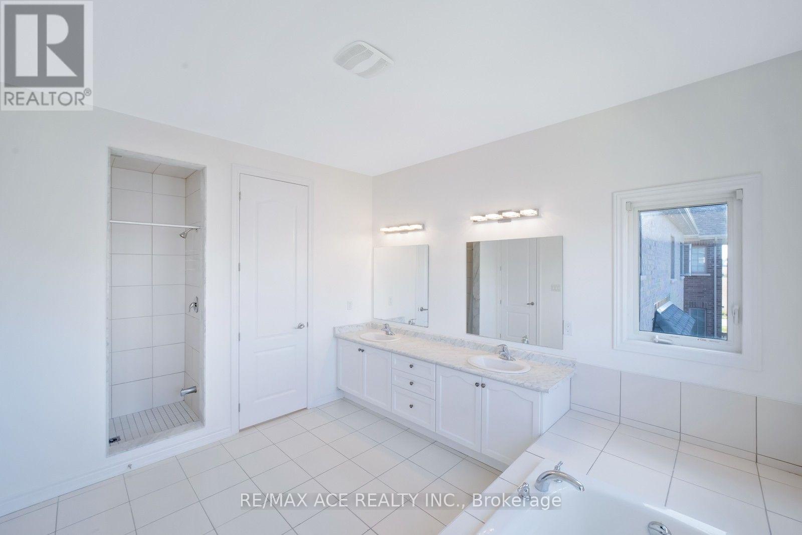 15 Bell Avenue, New Tecumseth photo 25