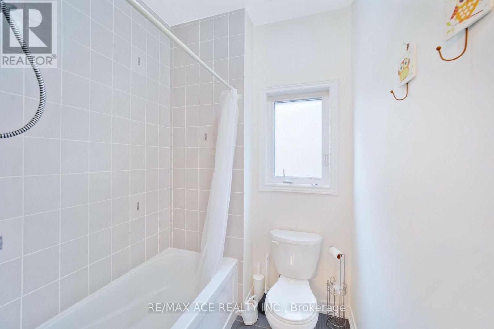 15 Bell Avenue, New Tecumseth photo 34