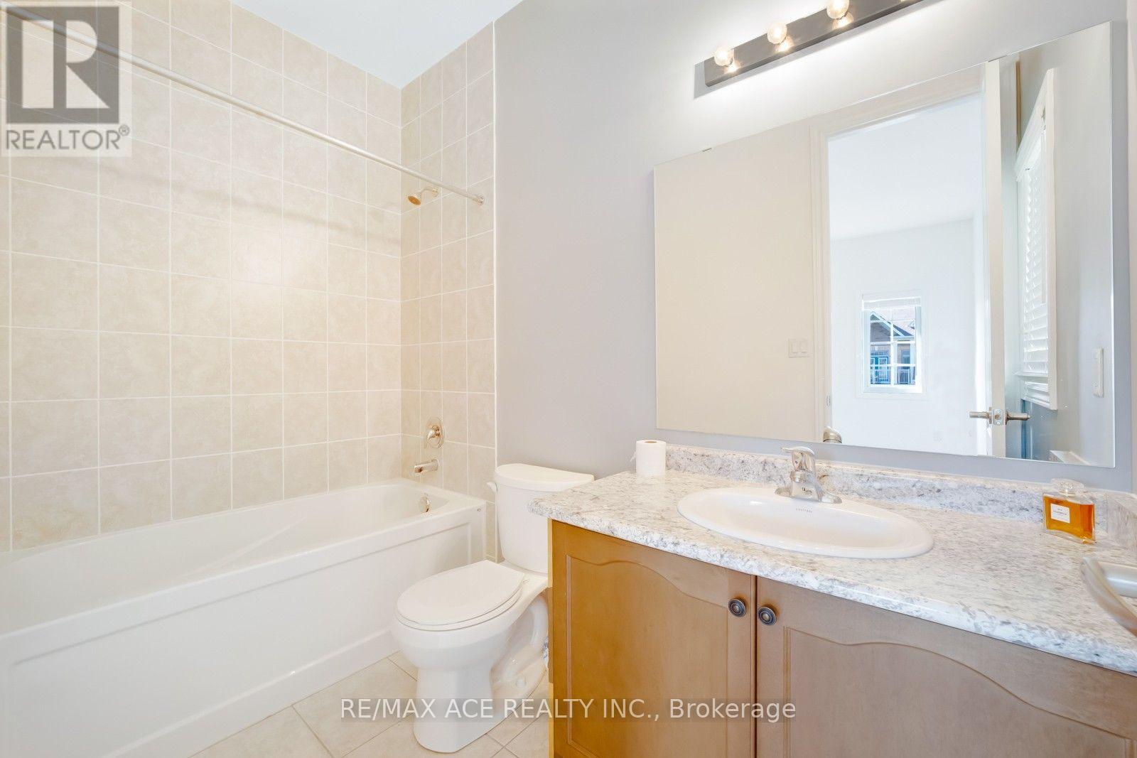 15 Bell Avenue, New Tecumseth photo 37