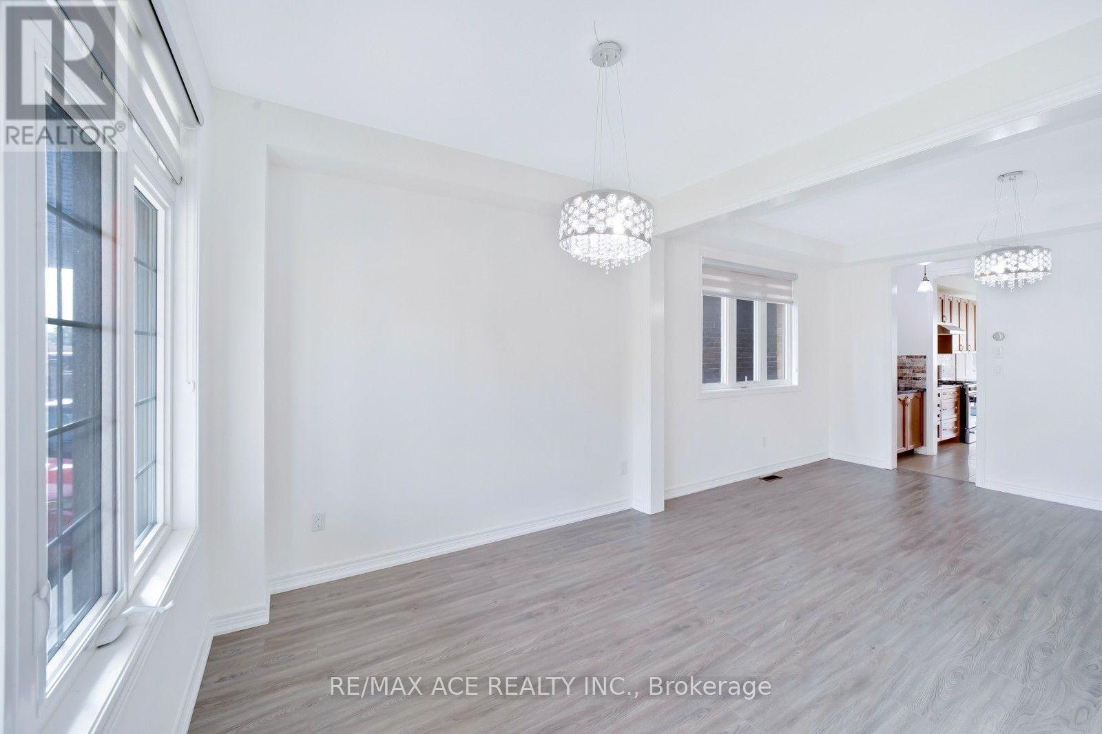 15 Bell Avenue, New Tecumseth photo 4