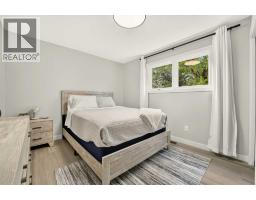 35 Ermineglen Road N, Lethbridge, AB T1H5Y1 Photo 41