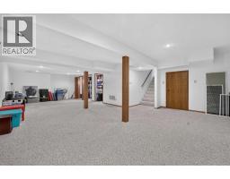 35 Ermineglen Road N, Lethbridge, AB T1H5Y1 Photo 44