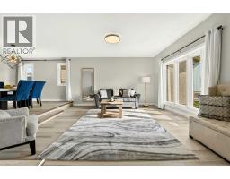 4pc Bathroom - 35 Ermineglen Road N, Lethbridge, AB T1H5Y1 Photo 8