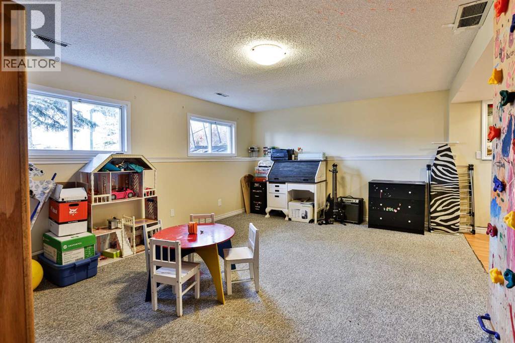 186 Oxford Road W, photo 17 of 22