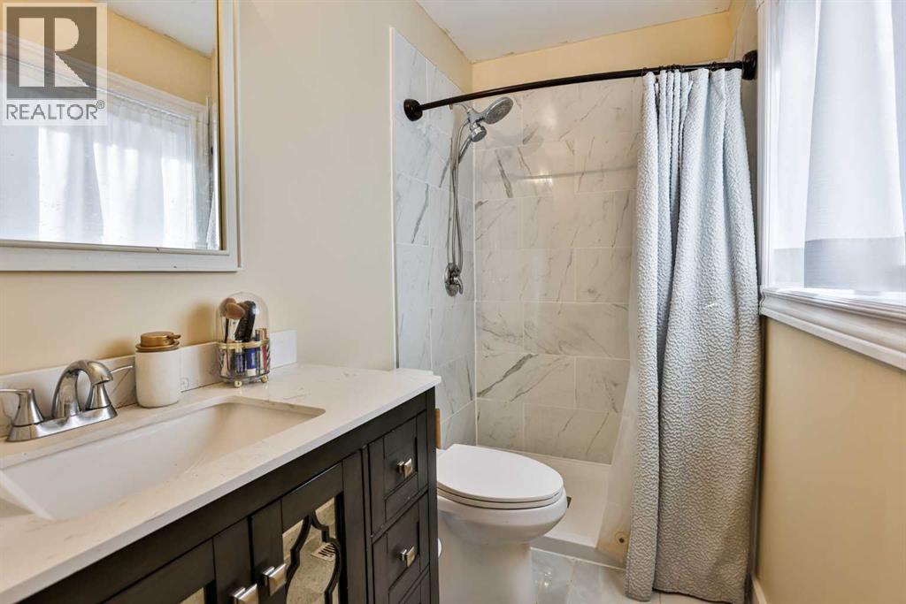 186 Oxford Road W, photo 10 of 22