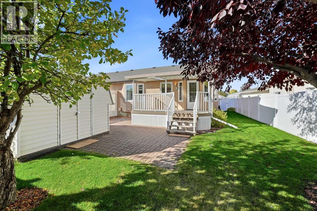 180 Doran Crescent, photo 35 of 44