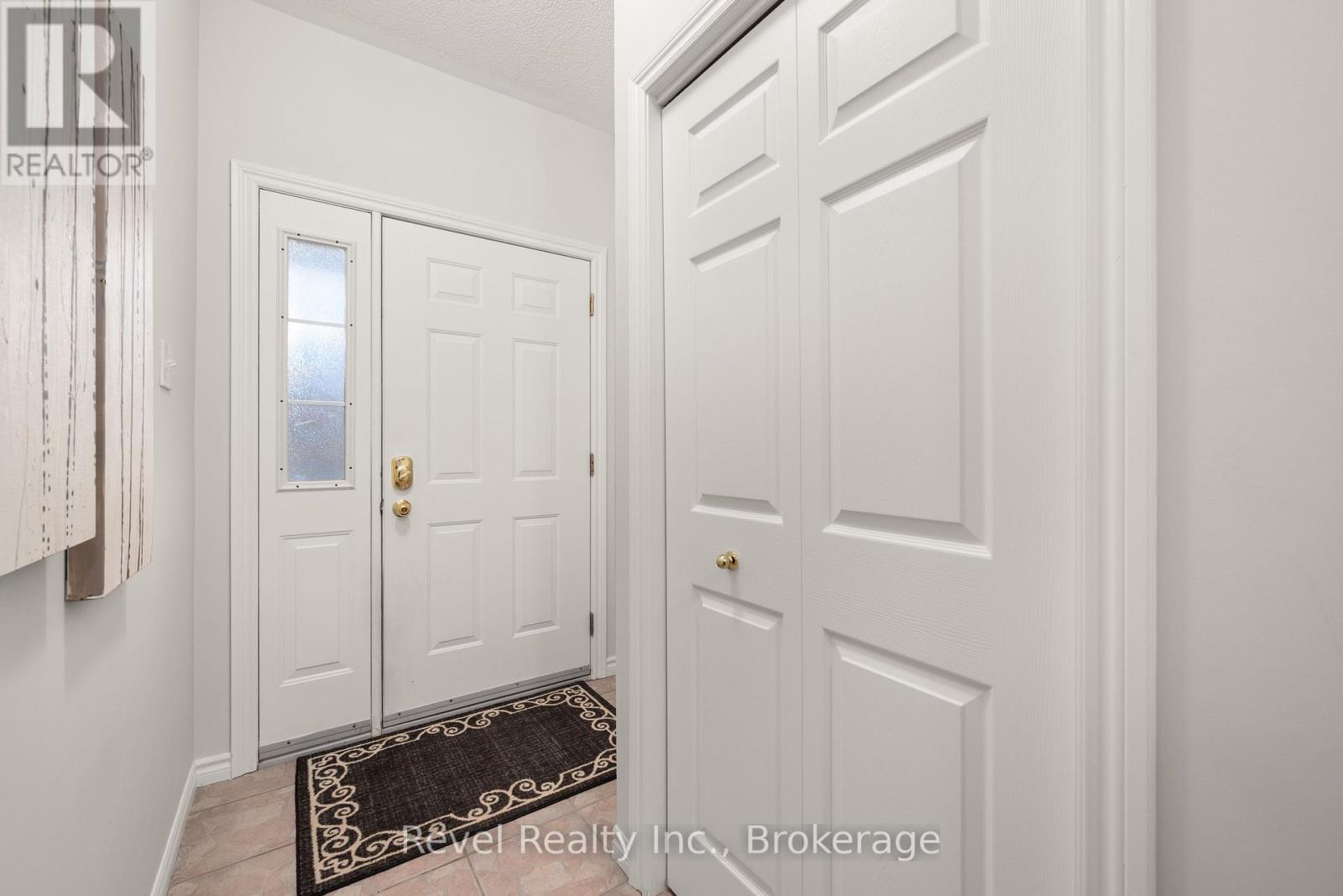 10 - 111 COLBORNE STREET, Kawartha Lakes (Fenelon Falls) — photo 8