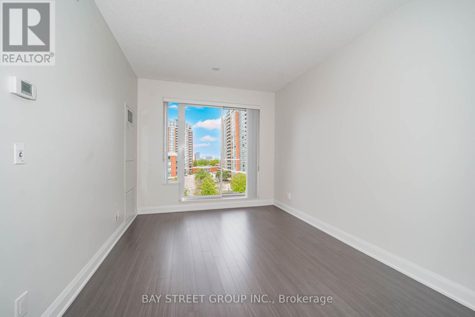 601 - 8228 BIRCHMOUNT ROAD, Markham (Unionville) — photo 5