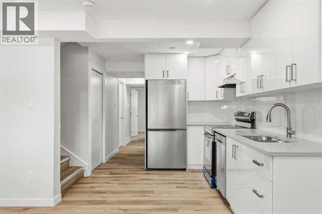 30 / 32 Dalton Bay NW, Calgary — photo 34