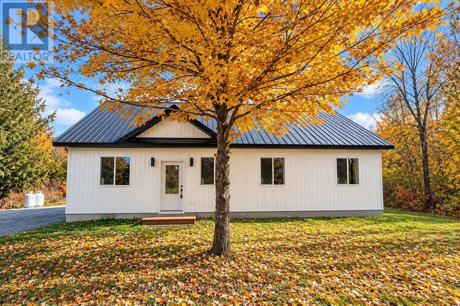 5498 HINCHINBROOKE ROAD, South Frontenac