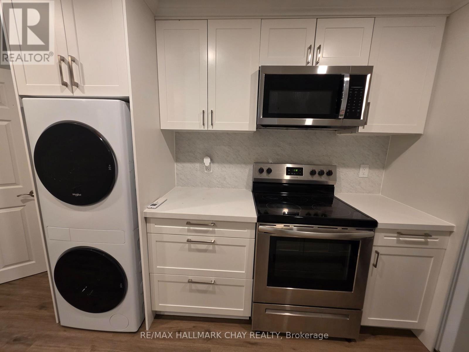 1 - 28 MATCHEDASH STREET N, Orillia — photo 9
