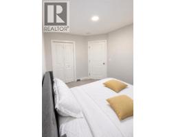 Primary Bedroom - 236 142 Avenue Nw, Calgary, AB T3P0V7 Photo 11