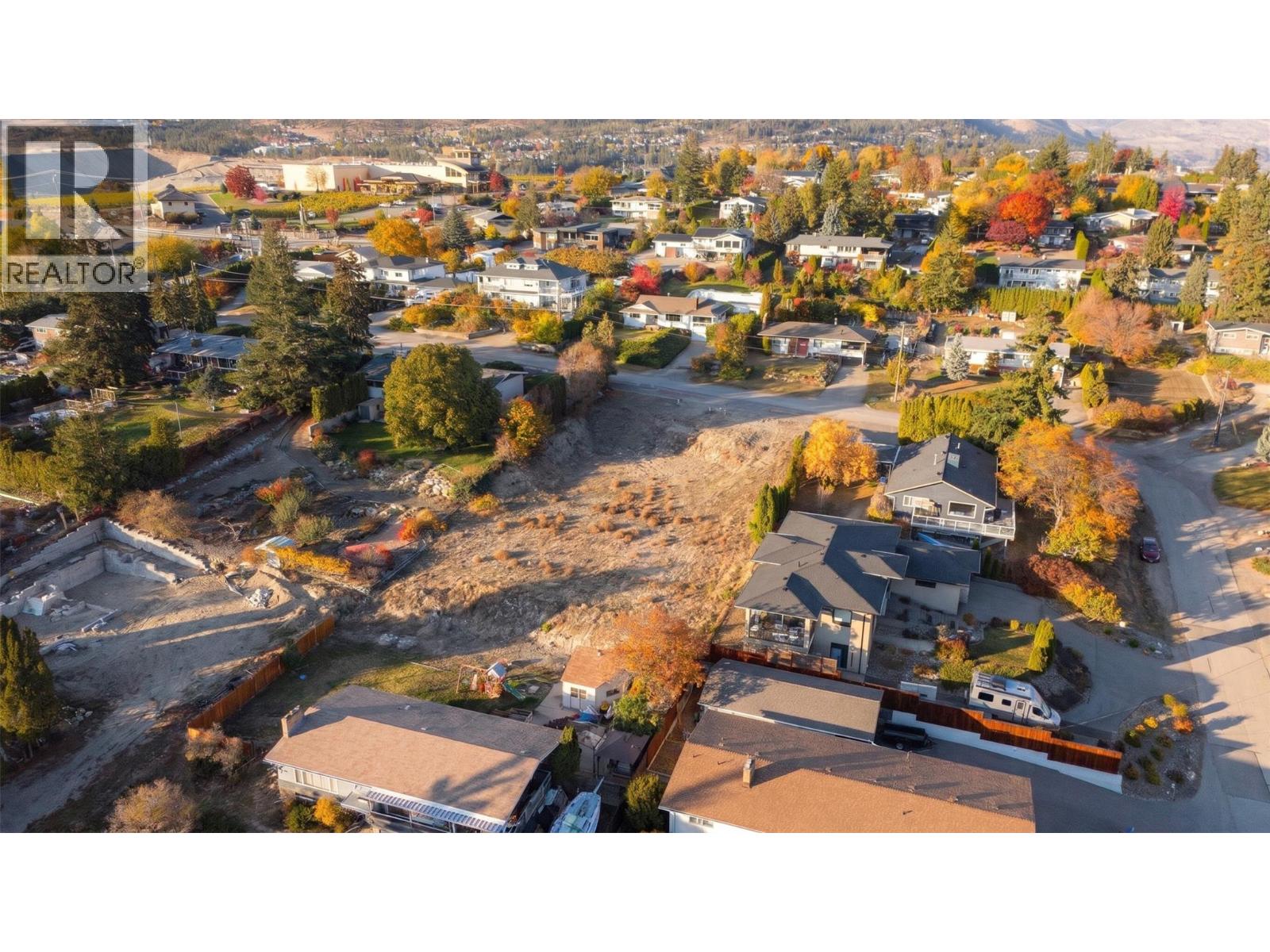  940 Skyline Road, West Kelowna - Image 1
