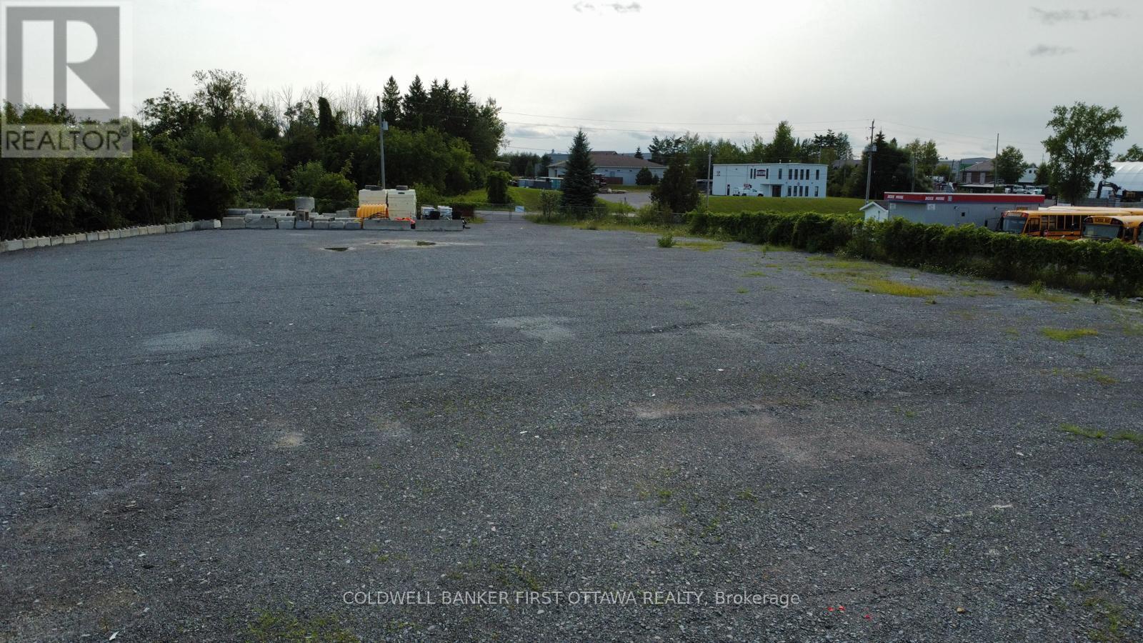 86 CARDEVCO ROAD W, Ottawa — photo 12