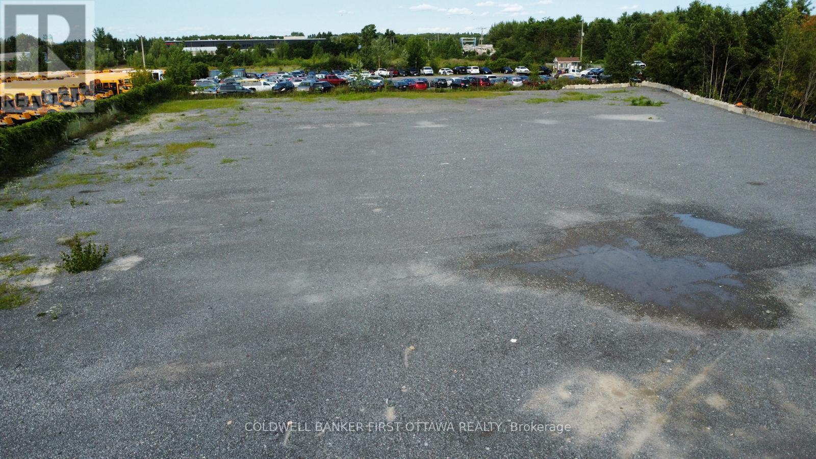 86 CARDEVCO ROAD W, Ottawa — photo 8